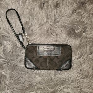 Coach Signature Wristlet Purse - Black
